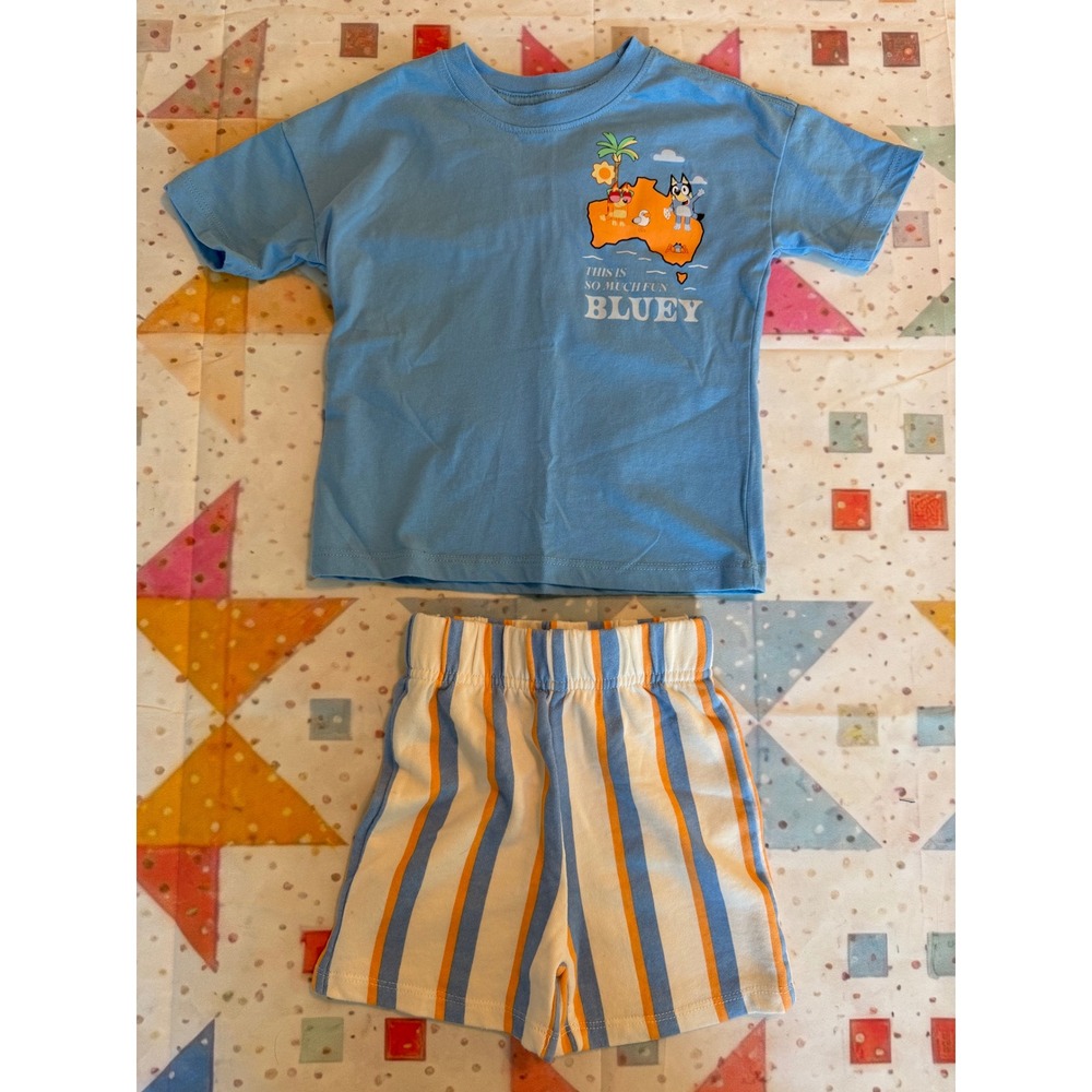 Bluey Toddler Boys 2T Graphic T-Shirt and Striped Shorts 2-Piece Outfit Set Blue